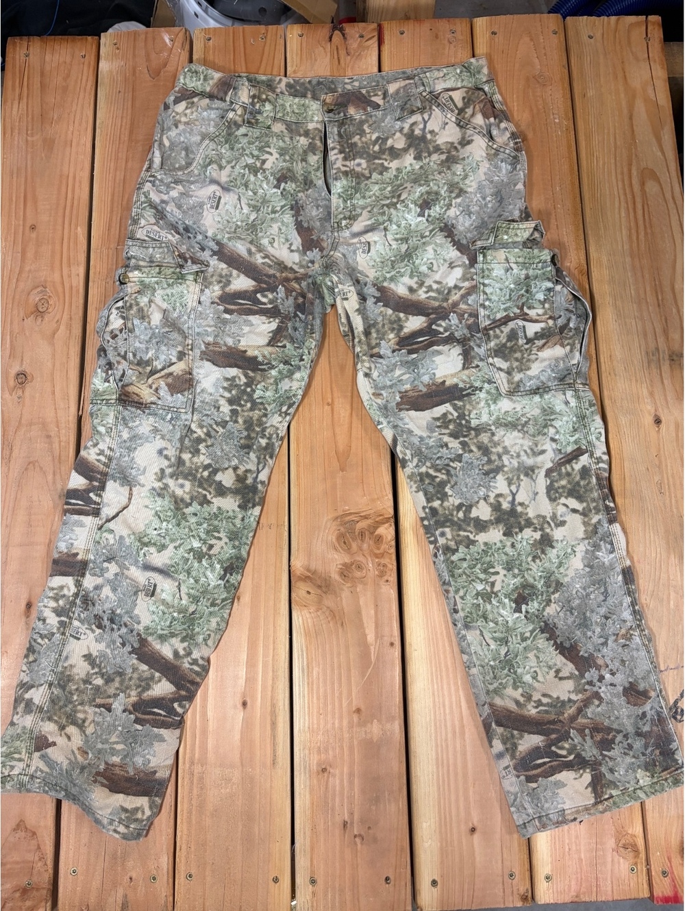 King's Camo Men's Large desert Camouflage Cargo Pants 2000’s